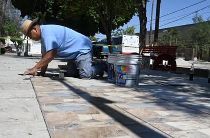 El primer paso de esta iniciativa ha sido la instalación de vitropiso, lo cual requerirá la limitación del acceso de transeúntes.