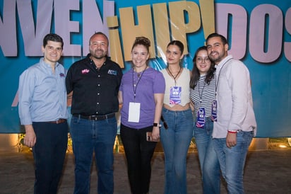 Pancho Rebollo, Sergio García, Ana Cristina Gómez, Liz Mijares, Marfil Estrada y Eduardo Macías (EL SIGLO DE TORREÓN / ENRIQUE CASTRUITA)