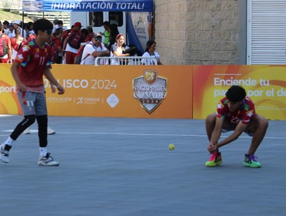 El selectivo duranguense que tuvo participación en la disciplina de Beisbol 5 dentro de la fase final de los Juegos Nacionales Conade 2024 terminó su participación enfrentando a los representativos de Sinaloa en ambas categorías, en acciones que se vivieron en el Multideportivo Metropolitano de la Perla Tapatía.