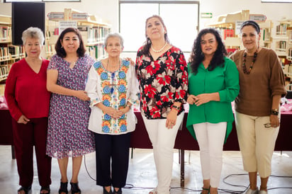 Antonia Priego, Mirna Soraya Salas, Irma Leyva, Blanca Domínguez, Alejandra Yadira Ortega y Paty Taboada (EL SIGLO DE TORREÓN / ENRIQUE CASTRUITA)
