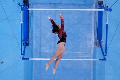 La gimnasta mexicana, Alexa Moreno marca su regreso a las competiciones tras actuar en Panamericanos 2023. (AP)