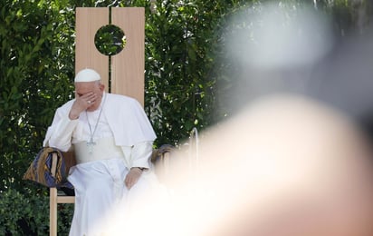 El papa Francisco pide perdón por expresarse en términos homófobos