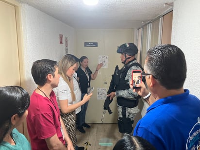 Esta mañana se inició con el recuento de votos de las juntas distritales,  05 y 06 en Torreón. 