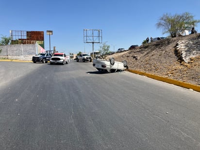 El accidente ocurrió cerca de las 10:00 de la mañana de este sábado en los carriles de circulación con dirección a Torreón.