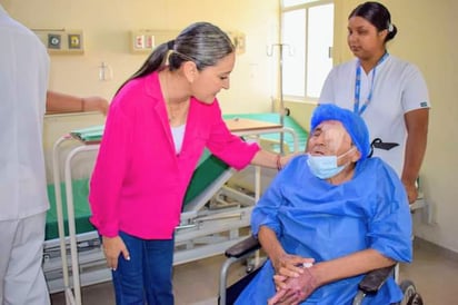 Benefician a 150 adultos mayores con cirugías de cataratas en San Pedro