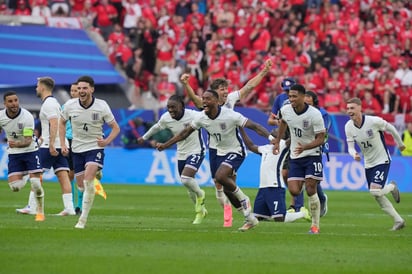 Inglaterra vence en penales a Suiza y avanza a semifinales de la Eurocopa
