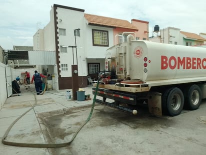 Continúa desabasto de agua en colonias del norponiente de Lerdo