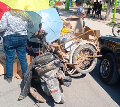 Anciano resultó lesionado al caer de un triciclo a una moto en Lerdo