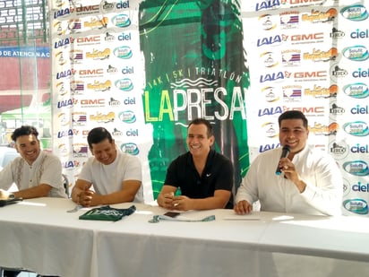 Presentan Triatlón y Carrera Atlética La Presa en Torreón