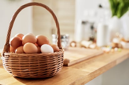 El huevo tiene una excelente fuente de ácidos grasos omega-3.