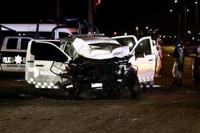 Siete lesionados por choque entre patrulla de la Guardia Nacional y camioneta particular