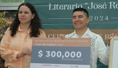 Poeta Balam Rodrigo recibe el Premio Bellas Artes de Ensayo Literario José Revueltas 2024