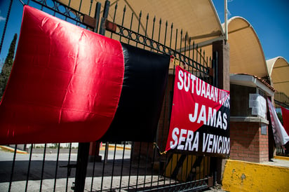 A tres días de huelga en la Narro, se mantienen guardias en la Unidad Laguna