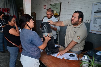 Ayuntamiento ayuda a familias en situación vulnerable. (EL SIGLO DE TORREÓN)