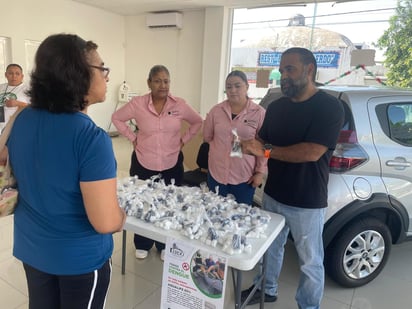 La distribución se realiza en un módulo informativo instalado en la oficina central de Sapal.