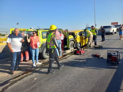 Fuerte accidente tipo carambola se registra en la Torreón-San Pedro