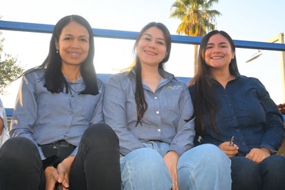 Fabiola Torres, Michellee Ontiveros y Mónica Dávila (EL SIGLO DE TORREÓN / RAMÓN SOTOMAYOR)