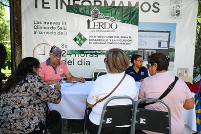 Este martes continúa registro para entrega de aparatos funcionales en Lerdo