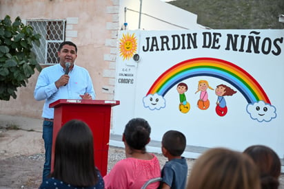 Alcalde de Lerdo entrega rehabilitación integral del Jardín de Niños Arcoíris en Francisco Villa