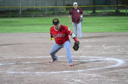 Siguen playoffs en Bola Puesta de San Isidro