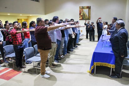 (Toma de protesta cortesía UADEC)
