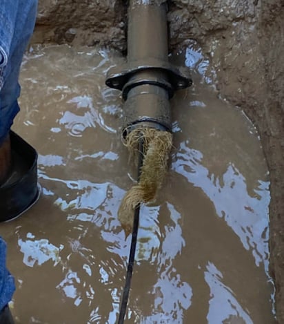 Se realizó mantenimiento en la red de distribución de agua potable.