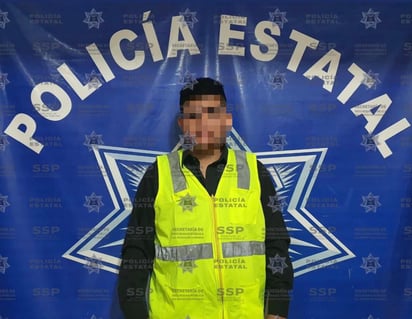 Detienen a sujeto que conducía una camioneta con placas sobrepuestas en Gómez Palacio