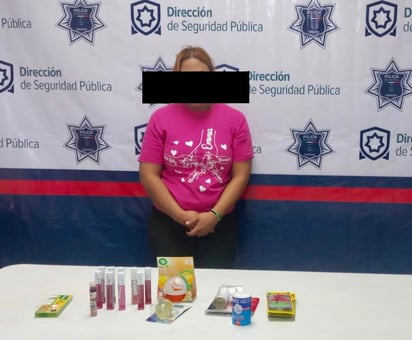 Detienen a mujer en Torreón por robo a comercio, el valor de la mercancía es casi 3 mil pesos