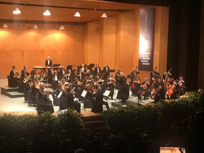 Orquesta. La ceremonia inaugural tuvo lugar en el Teatro Morelos de la capital michoacana.