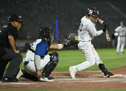 El poderío de la ofensiva Guinda vivió una gran velada en el Estadio de la Revolución, luego de la aplastante victoria 15 carreras a 2 sobre los Charros de Jalisco. (Fotografías de Ramón Sotomayor Covarrubias)