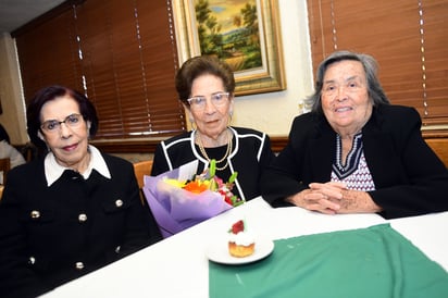 Tere Rojas Gamboa, Josefina Torres de Gamboa y María del Carmen Pinedo (EL SIGLO DE TORREÓN)
