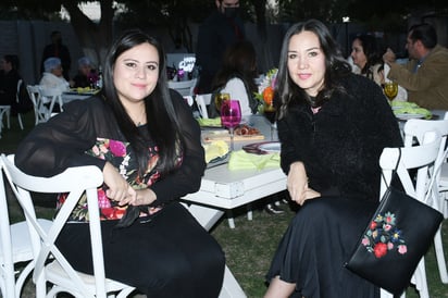 Regina Rodríguez y Viviana Ramírez.