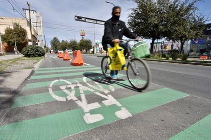 Se pronuncia colectivo a favor de la ciclovía en la calzada Colón, advierten necesidad de conservarla.