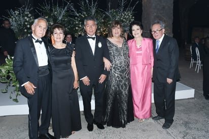 Óscar Medina, Xóchitl López, Ana Poblano, Iván Poblano.