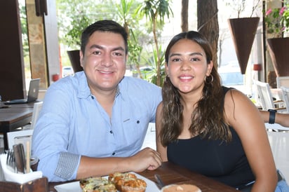 Edson Castro y Milagros Castillo (EL SIGLO DE TORREÓN/FERNANDO COMPEÁN) 