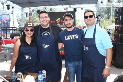 Maribel, Mayito, Francisco y Alfredo.