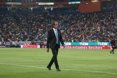 Tras salir de Santos, Guillermo Almada ha hecho un gran trabajo con Pachuca, quedando líder y llevando a los Tuzos a la final.