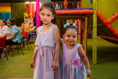 (FOTO: ERICK SOTOMAYOR) Paulina y Ana Sofía Ibarra.