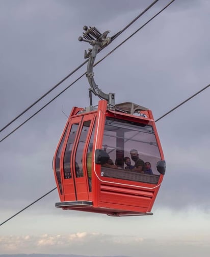 Daños en teleférico se derivaron de los apagones que han afectado a varios sectores de Torreón.