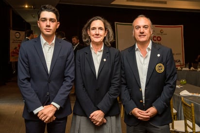 José Antonio Safa, Claudia Garduño y José Luis Vázquez (ERICK SOTOMAYOR) 