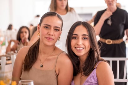 Romina Salazar y Regina Martínez (EL SIGLO DE TORREÓN/ERICK SOTOMAYOR) 