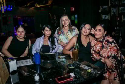 Gabriela, Claudia, Beatriz, Estefanía y Ana (EL SIGLO DE TORRÉÓN/EDUARDO RUIZ)
