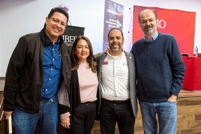 SJ Ismael Bárcenas, Eiko Gavaldón, Armando Mercado y Juan Villoro (EL SIGLO DE TORREÓN/ERICK SOTOMAYOR)