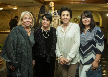 Chacha Chufani, Belita Román, Martita Wong y Linda Quiñones (EL SIGLO DE TORREÓN/ERICK SOTOMAYOR)