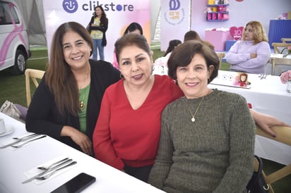 Alejandra, Gabriela y María Elena Michelle, Italia y Bety (EL SIGLO DE TORREÓN/RAMÓN SOTOMAYOR) 