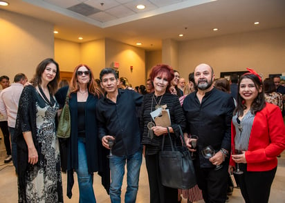 Ana Cuevas, Liliana Fisher, Javier Ruelas, Hans Simon, Rosario Rodríguez y Gabriela Herrera (EL SIGLO DE TORREÓN/ERICK SOTOMAYOR)