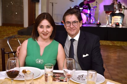 Martha Castilla y Alberto (EL SIGLO DE TORREÓN/RAMÓN SOTOMAYOR)