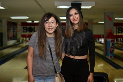 Erika Cabrera y Areli Gutiérrez (EL SIGLO DE TORREÓN/EDUARDO RUIZ)