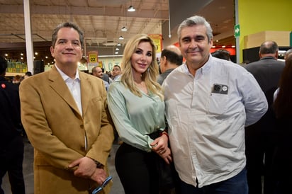 Jesús Javier Campos, Alejandra Garza y Mario Mugica (EL SIGLO DE TORREÓN/EDUARDO RUIZ)