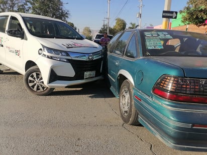 El conductor de la camioneta Toyota fue puesto a disposición del Juez Vial como probable responsable del accidente. (EL SIGLO DE TORREÓN)